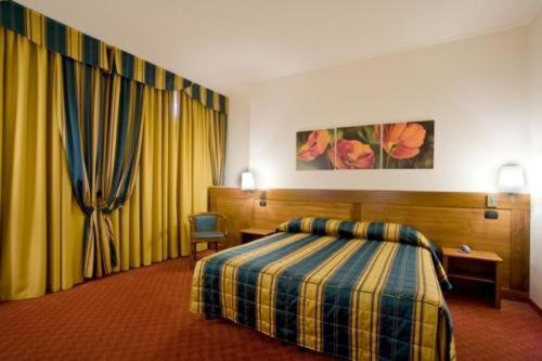 Hotel Master Torino Værelse billede